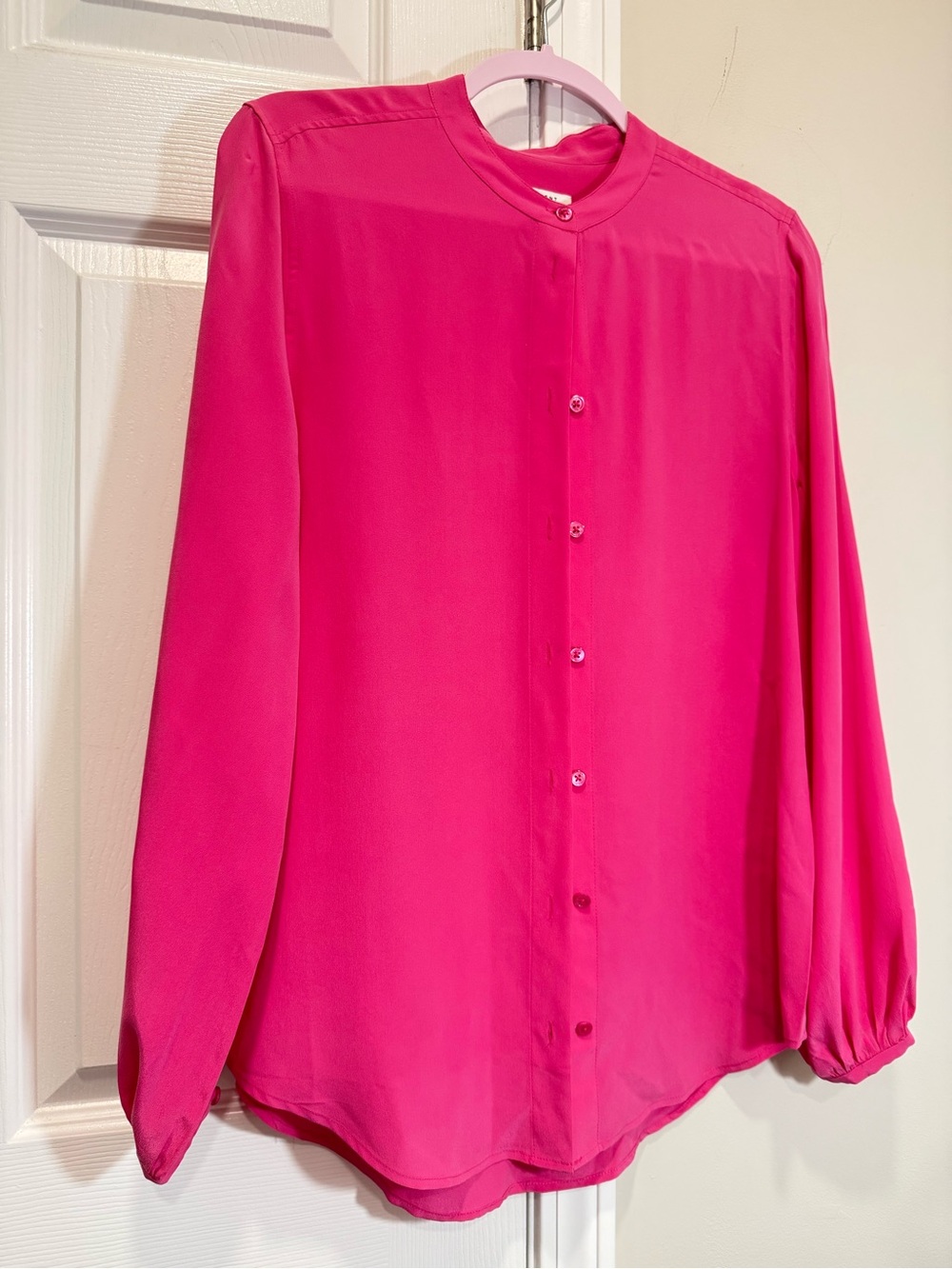 Equipment Femme 100% Silk Hot Pink Fuchsia Button Front Blouse Top S NWOT